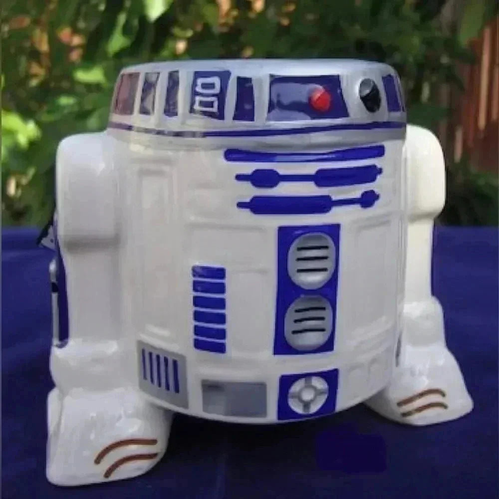 STAR WARS | R2-D2 Collectible Ceramic Goblet Beverage Mug by Galerie